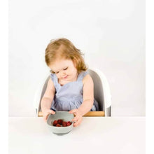 Load image into Gallery viewer, Beaba Silicone Suction Bowl - Grey (3)