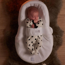 Load image into Gallery viewer, Red Castle Cocoonababy Nest - White (13)