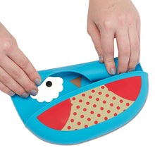 Load image into Gallery viewer, Skip Hop Zoo Otis Owl Silicone Bib (3)